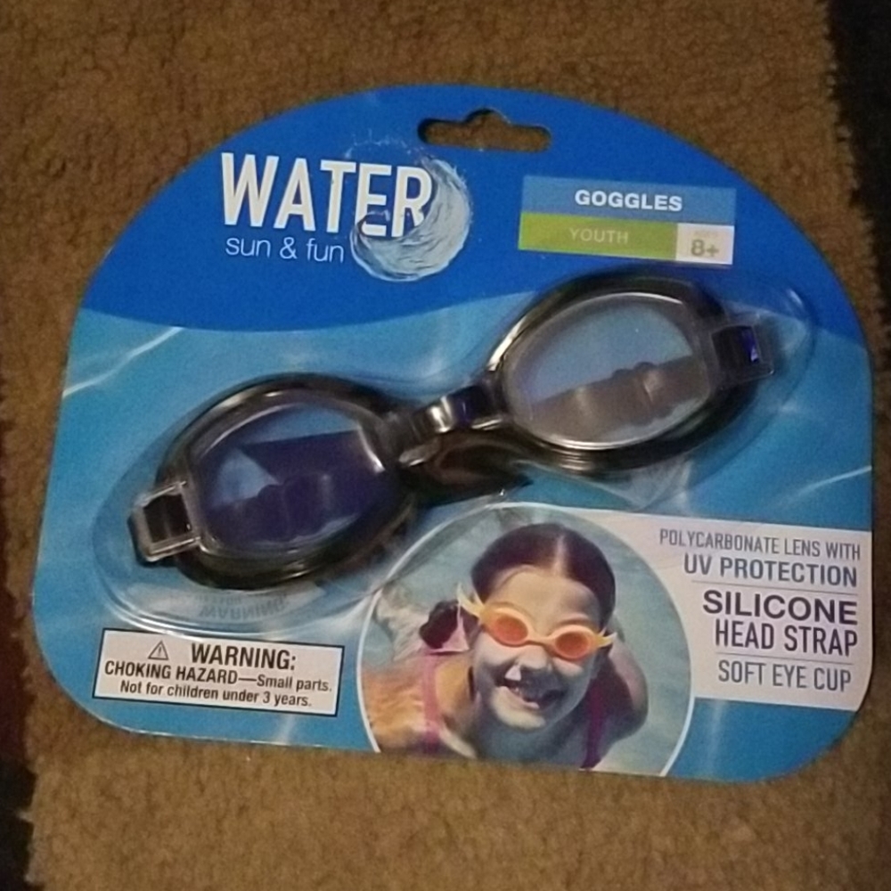 💜Water Goggles - Picture 2 of 2
